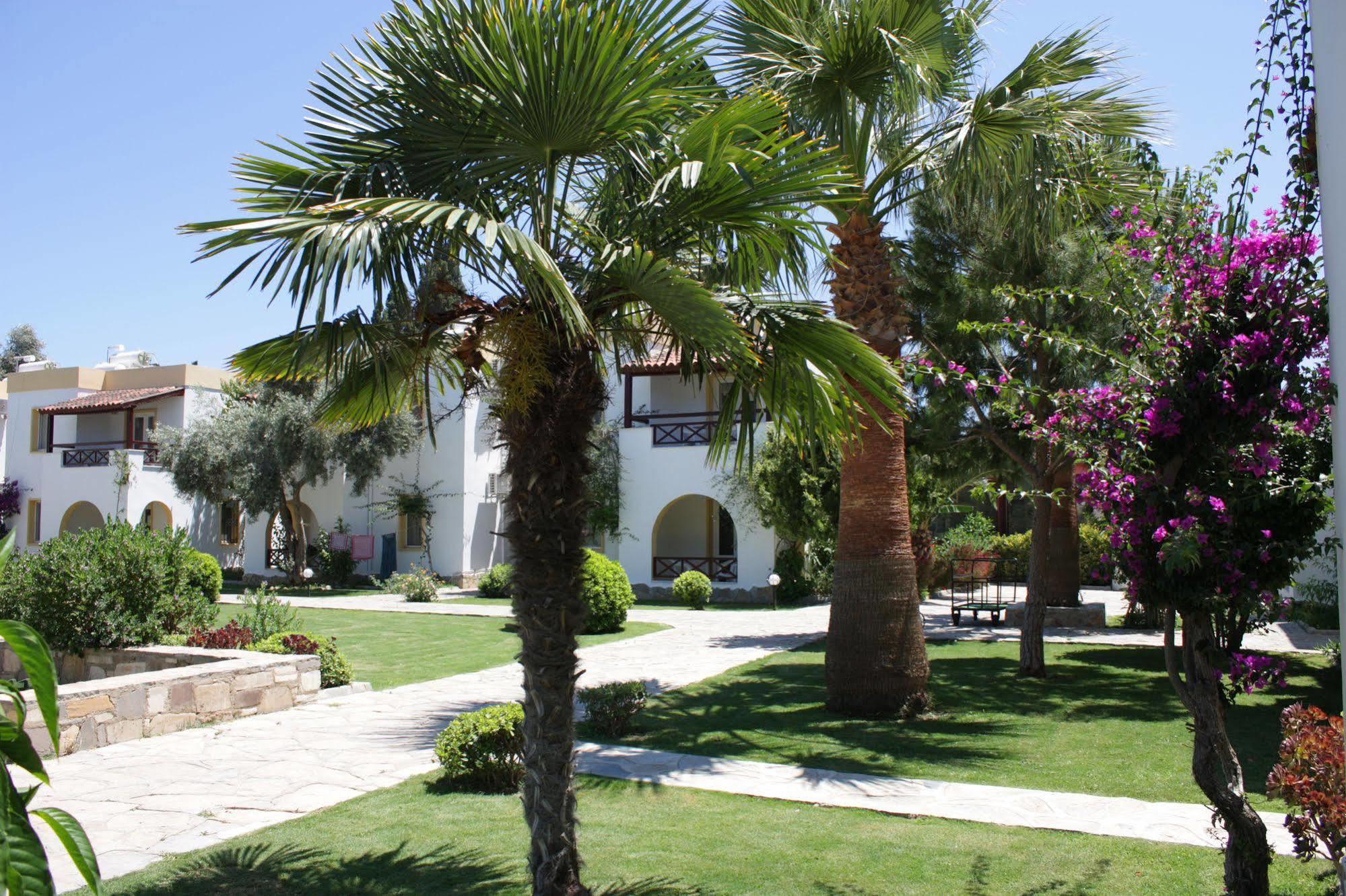Toloman Hotel Bitez Beach Εξωτερικό φωτογραφία